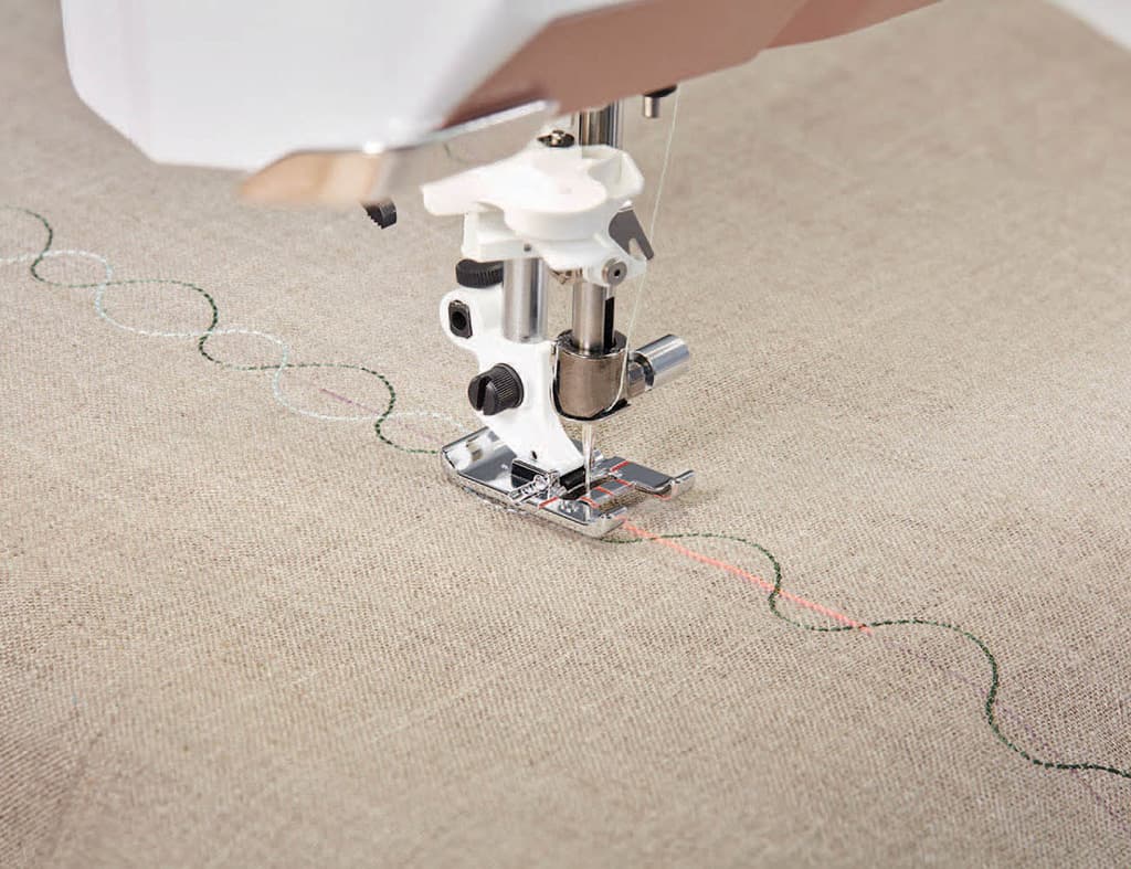 Швейно-вышивальная машина Husqvarna Designer Epic 2 - №9