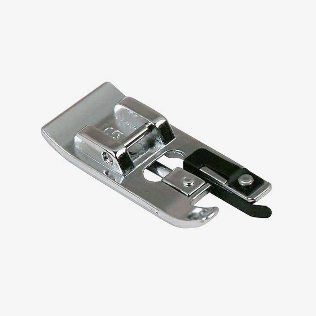 Лапка оверлочная для машин с вертикальным челноком