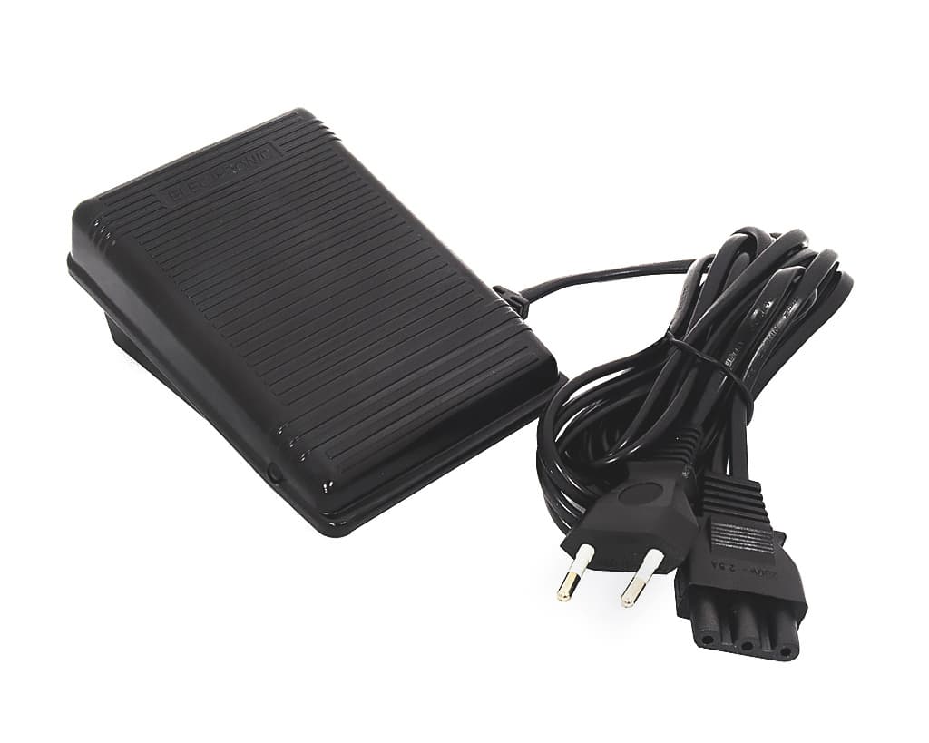 Электромеханическая швейная машина Janome Sella - №7