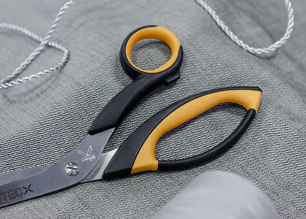 Ножницы FINNY Tec X 22 см раскройные для стекловолокна и карбона, одно зубчатое лезвие - №4