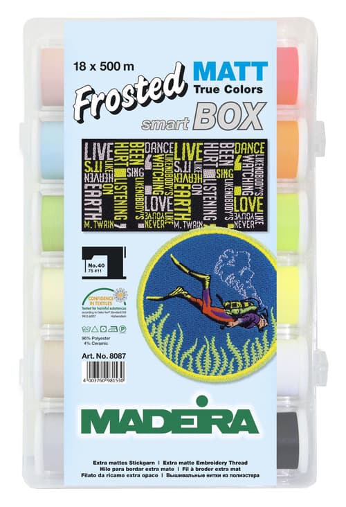 18 катушек Frosted Matt по 500м и набор вышивальных игл №75 5 шт Набор матовых ниток Madeira Frosted Matt в пластиковой коробке