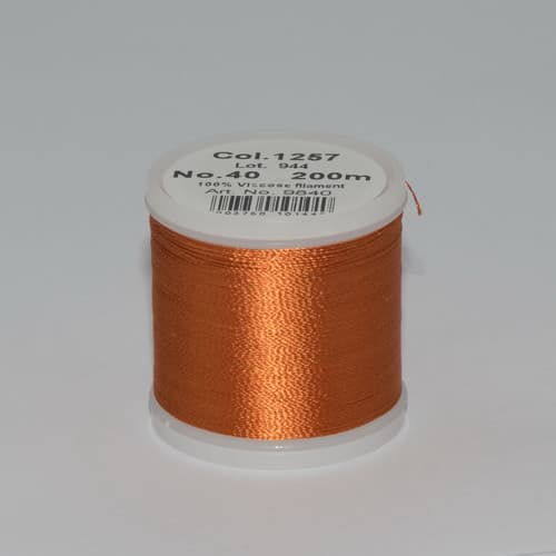 Madeira Rayon №40 200м цвет 1257