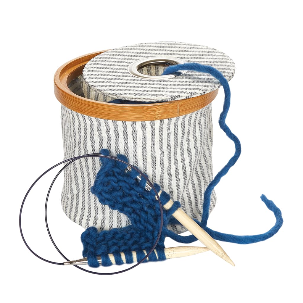 Футляр-держатель для пряжи (13,5х16), ткань/бамбук, серая полоска - №1