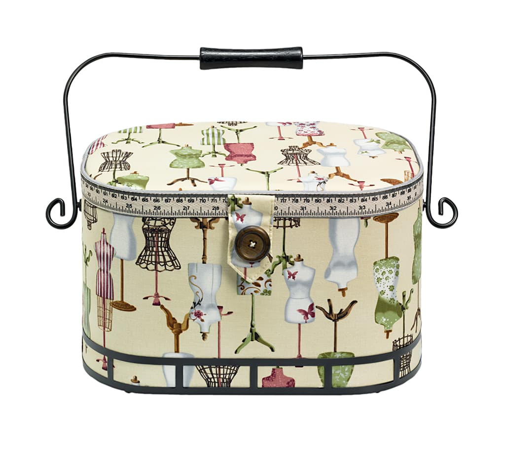 Шкатулка, обтянутая тканью, овальная (30х20,5х19), бежевая с манекенами