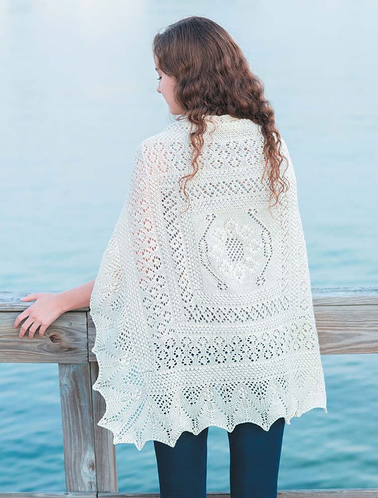 Брук Нико Ажурные шали, шарфы и пуловеры с винтажными мотивами. Спицы - №4