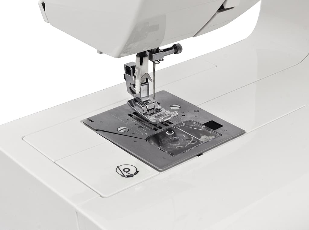 Швейная машина с микропроцессорным управлением Singer Confidence 7470 - №3